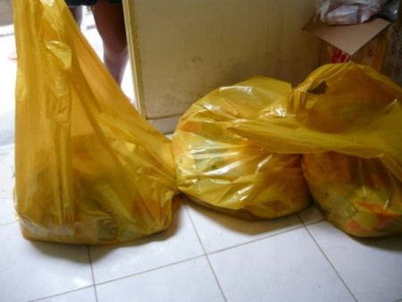 Os alimentos arrecadados no FEST HAIR foram doados ao CEAS - Centro Espírita Amor e Sabedoria.